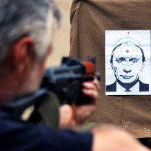 shootin putin by in lviv tours